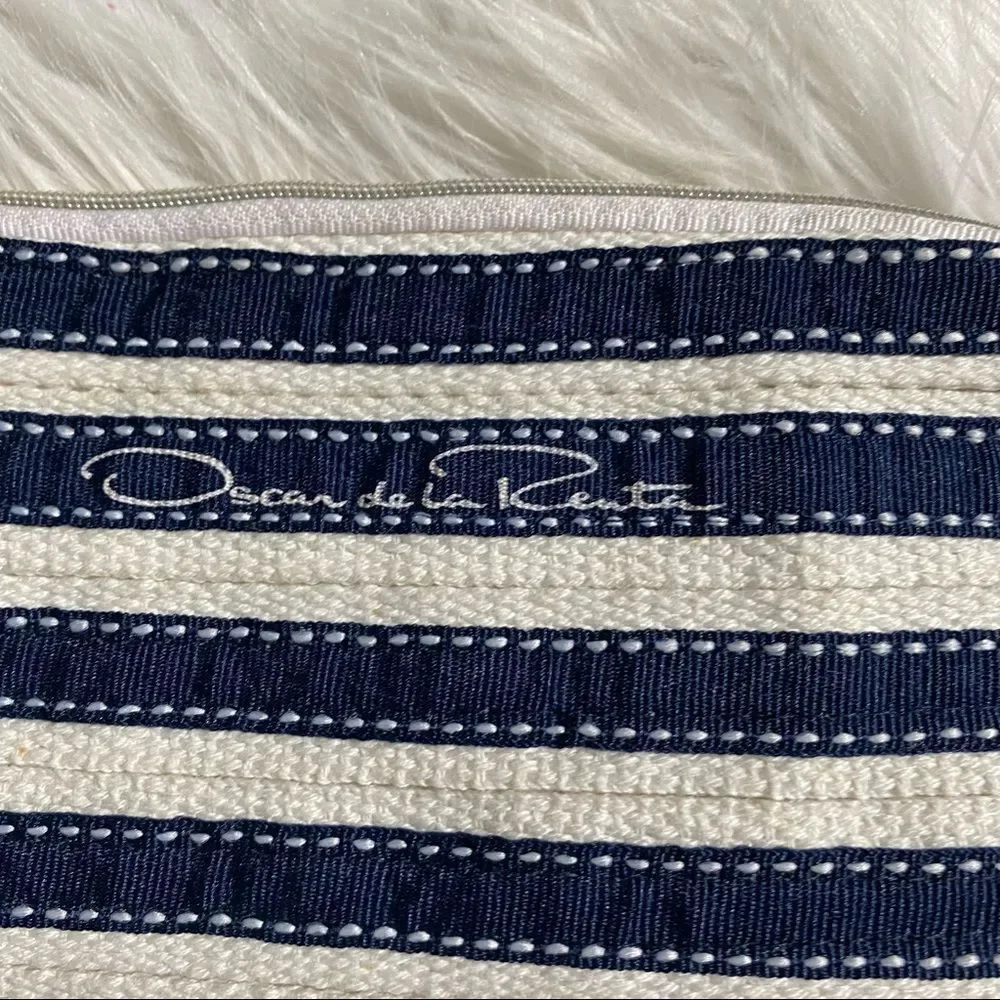 Oscar De La Renta vintage blue white stripes 100% cotton make up travel bag